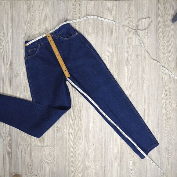 Vintage Lee Juniors Size 9 Dark Wash Straight Leg Blue Jeans - Picture 6 of 8